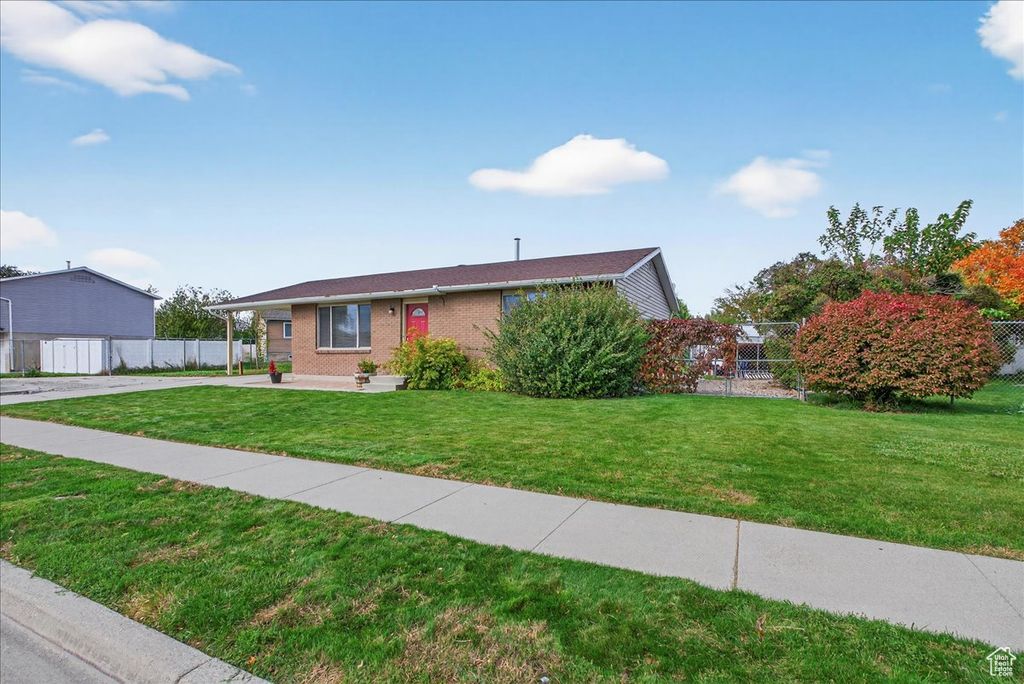 Photo of 3962 W MISTY DR, Taylorsville, UT 84129 (MLS # 2118324)