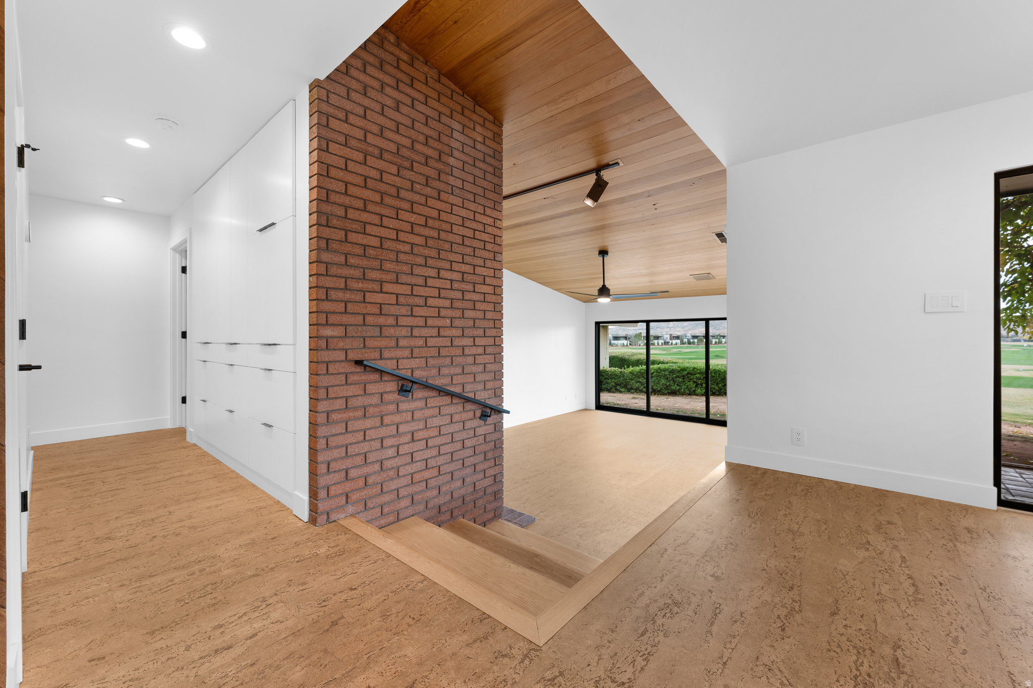 BLOOMINGTON COUNTRY CLUB 1 AMD & EXT - Residential