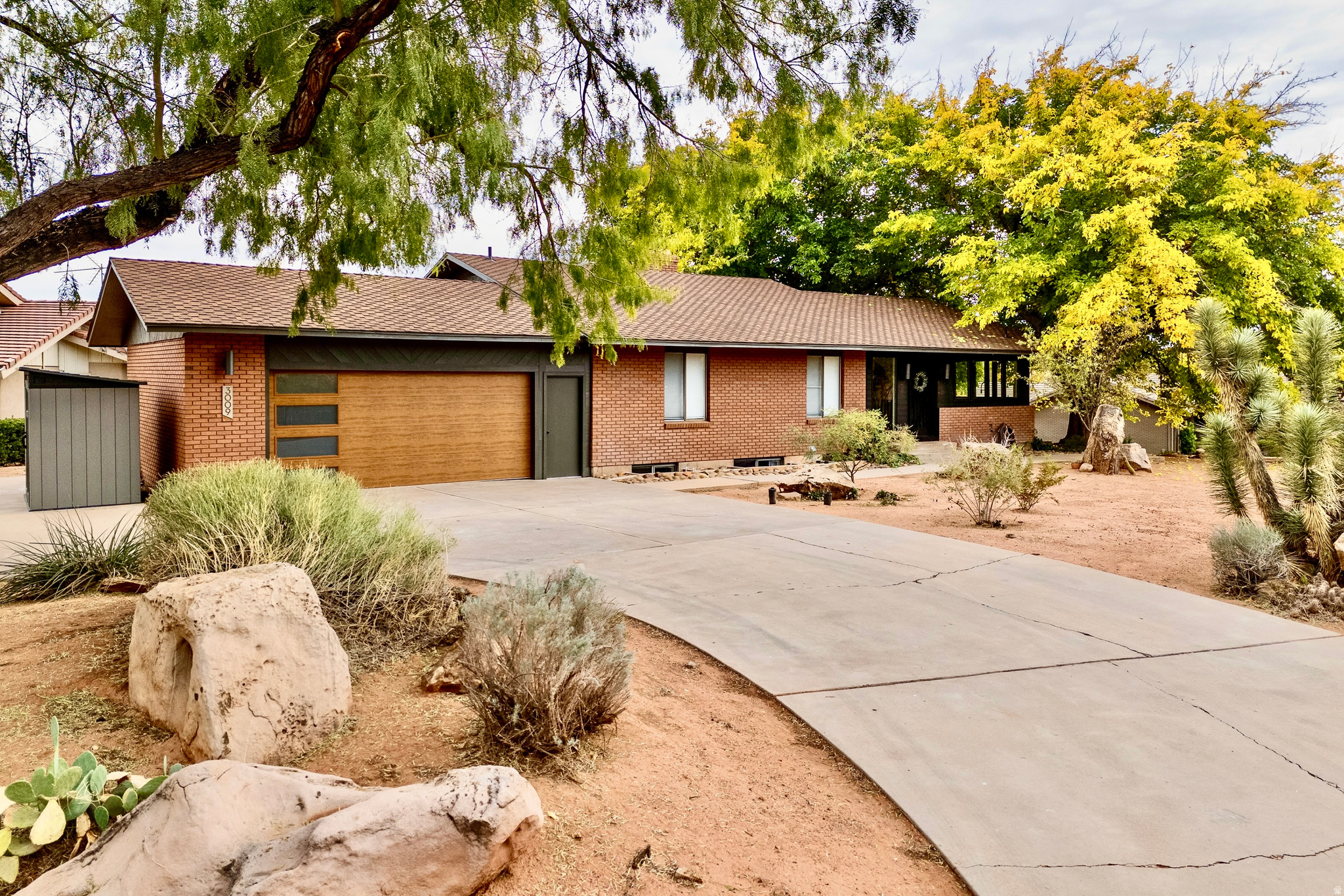 BLOOMINGTON COUNTRY CLUB 1 AMD & EXT - Residential