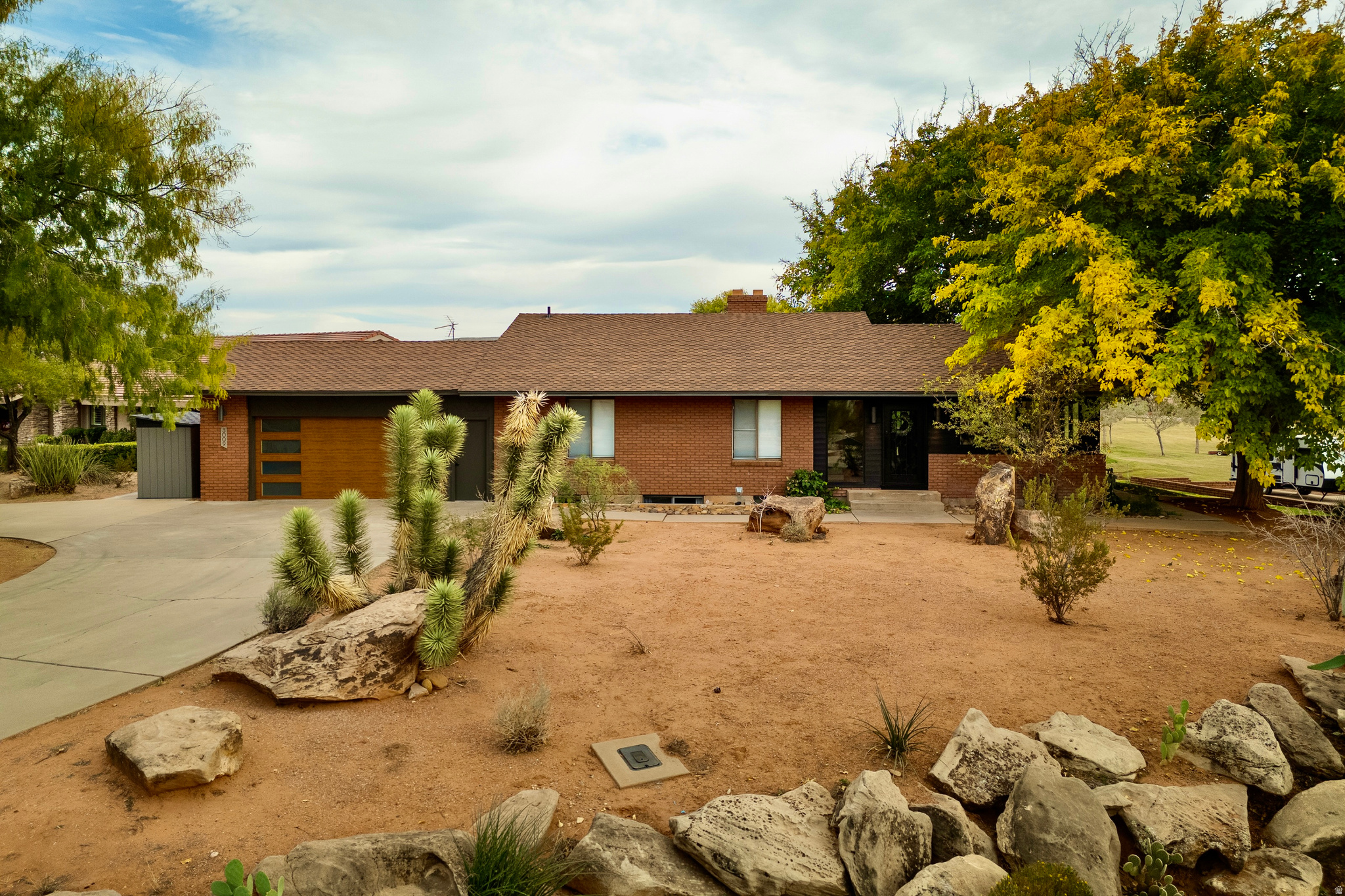 BLOOMINGTON COUNTRY CLUB 1 AMD & EXT - Residential