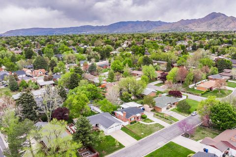 Tiny photo for 1971 E TERRA LINDA DR, Holladay, UT 84124 (MLS # 2152169)