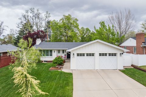 Tiny photo for 1971 E TERRA LINDA DR, Holladay, UT 84124 (MLS # 2152169)