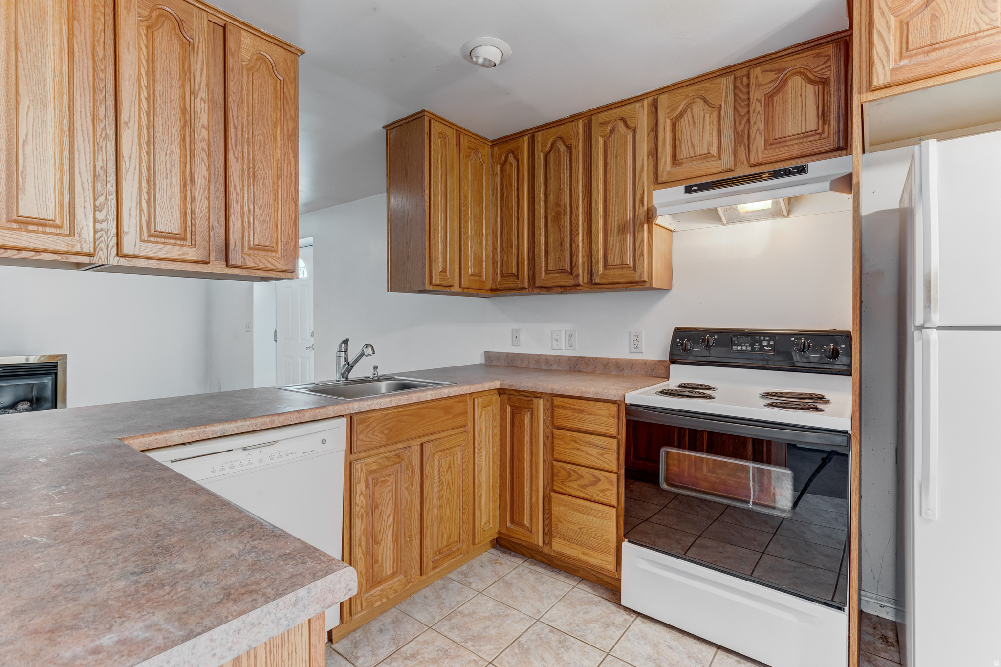 TAYLORS COVE PH 1 - Residential