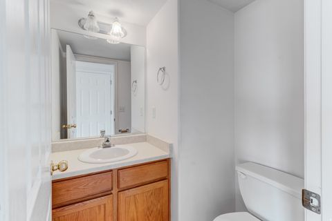 Tiny photo for 888 W ROCKHILL POINT CV, Taylorsville, UT 84123 (MLS # 2126411)