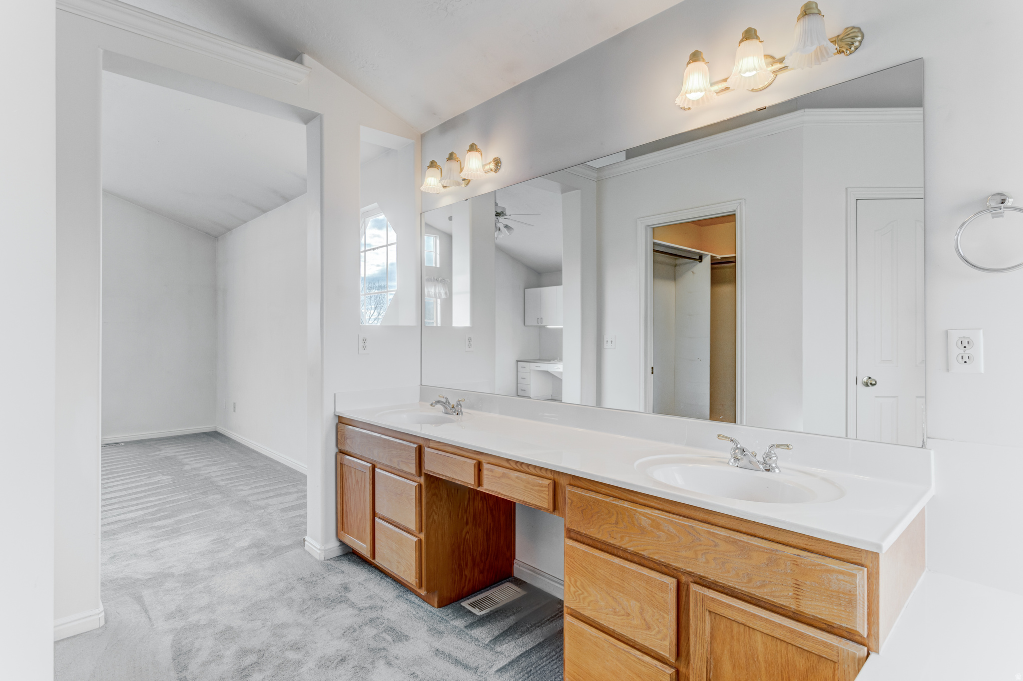 TAYLORS COVE PH 1 - Residential