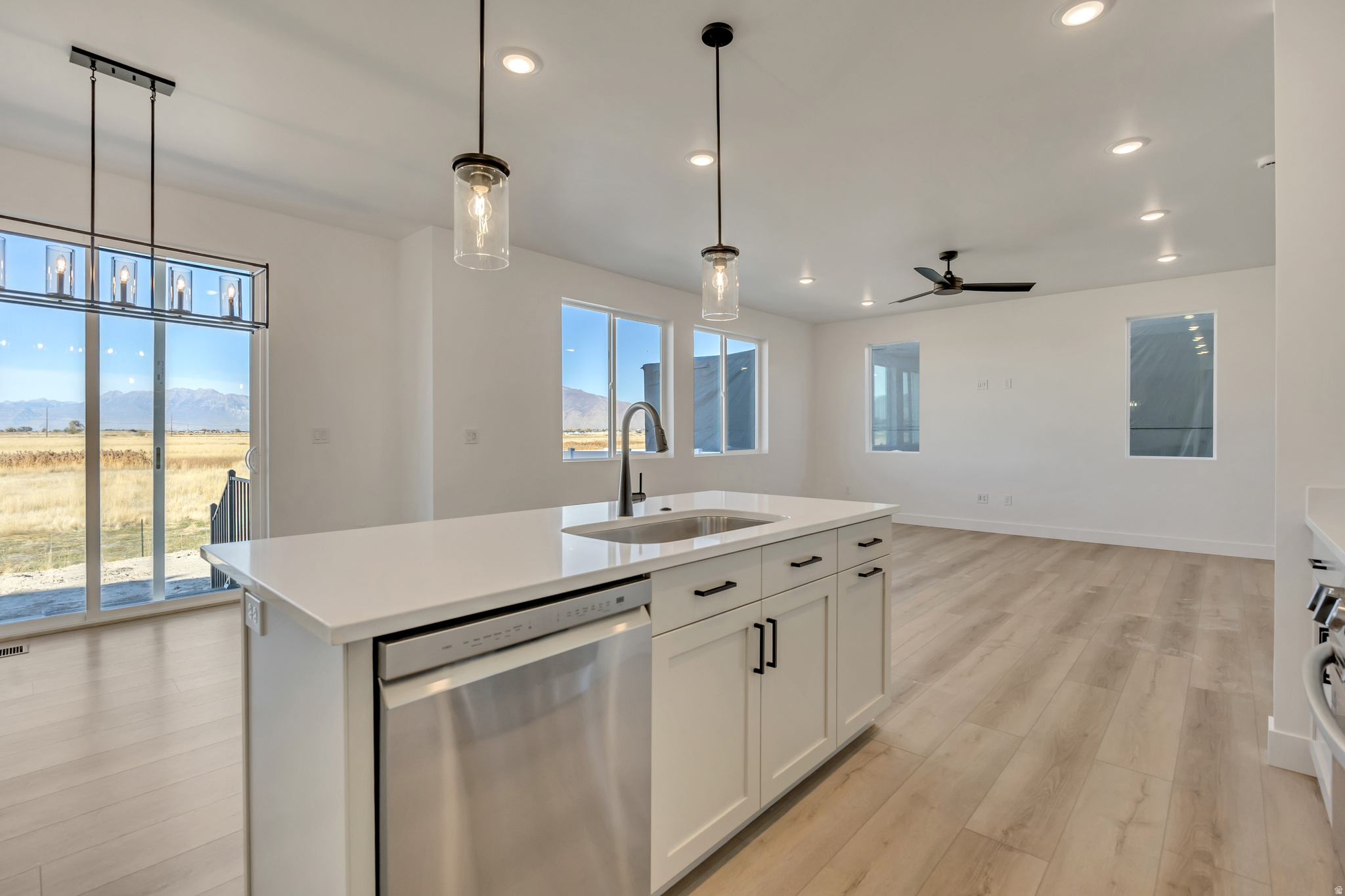 ARROWHEAD RANCH - Residential