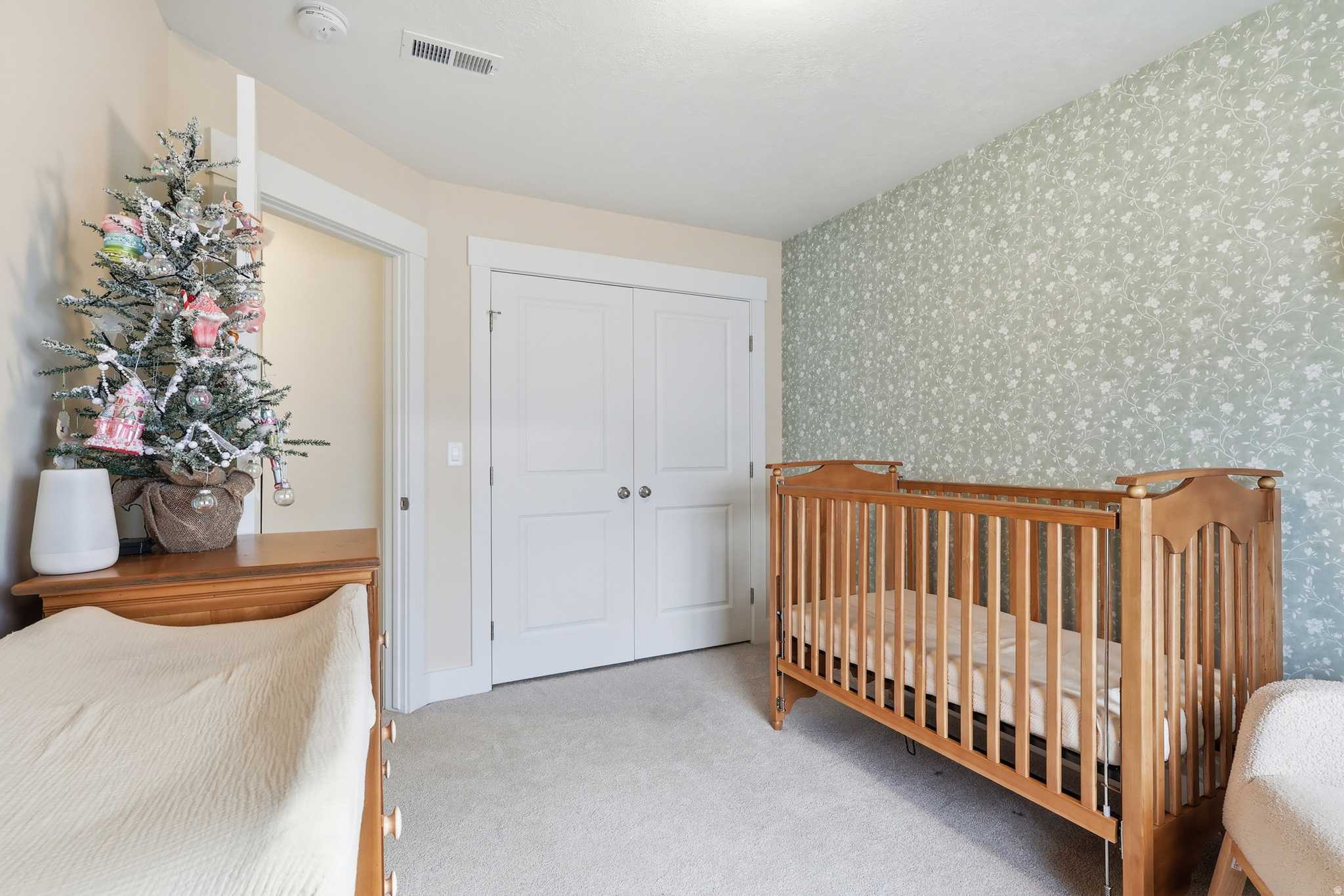 MEADOWBROOK - Residential