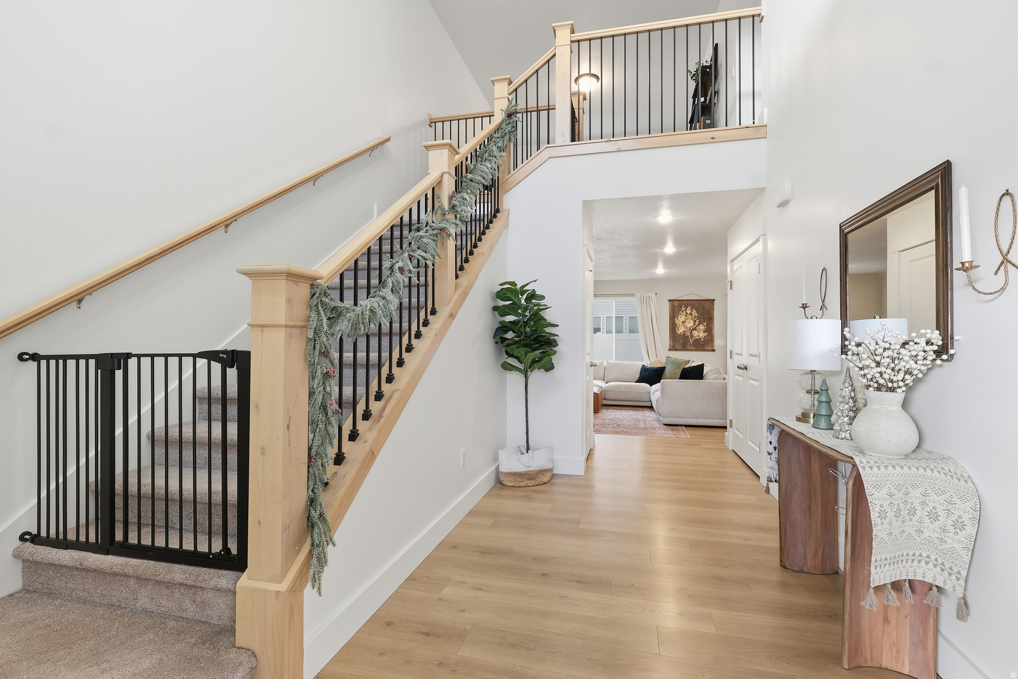 MEADOWBROOK - Residential