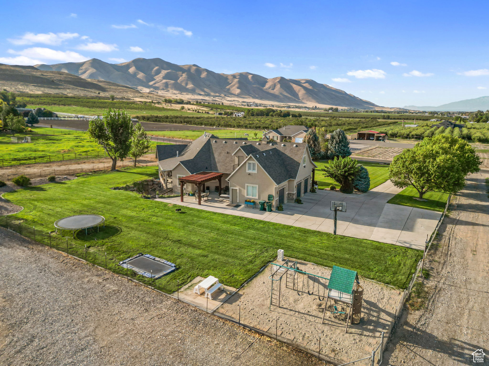 WEST MOUNTAIN ESTATES AMD - Residential