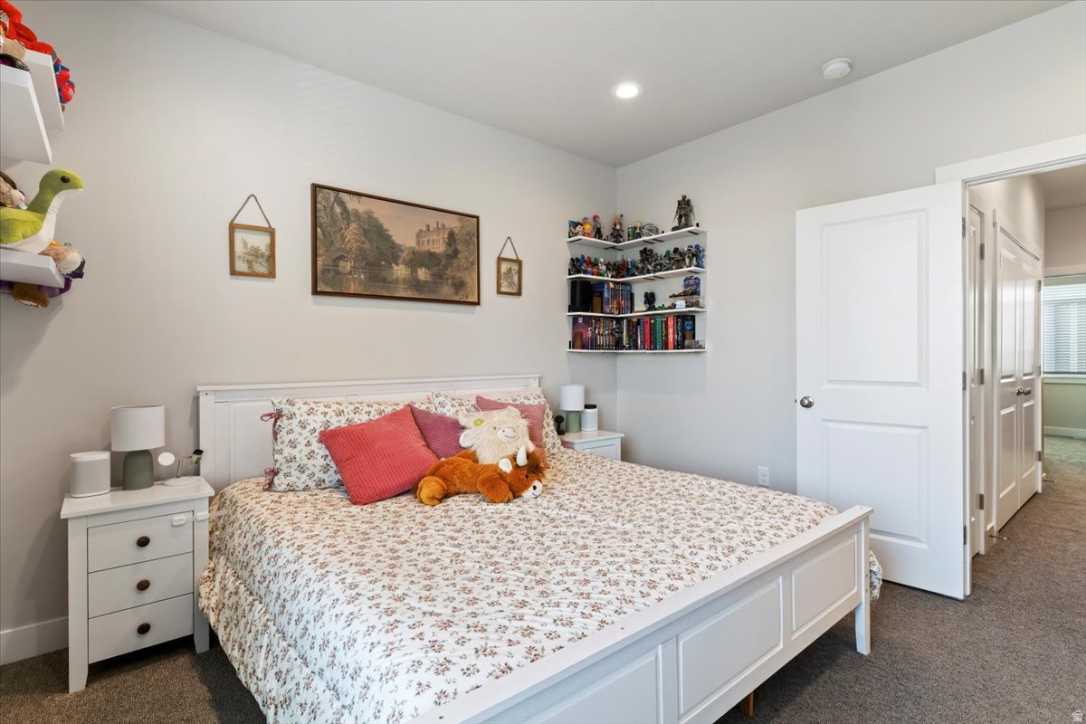 THE UNION TOWNHOMES - Residential