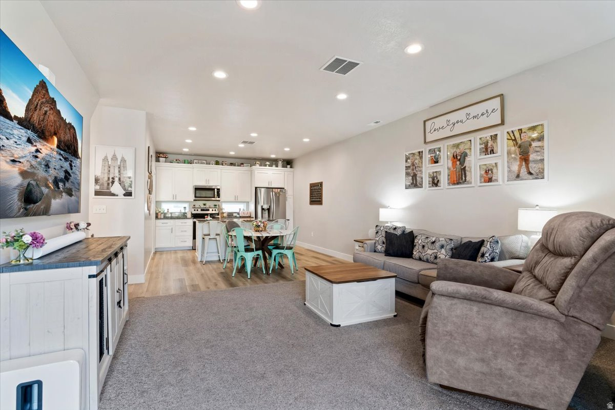 THE UNION TOWNHOMES - Residential