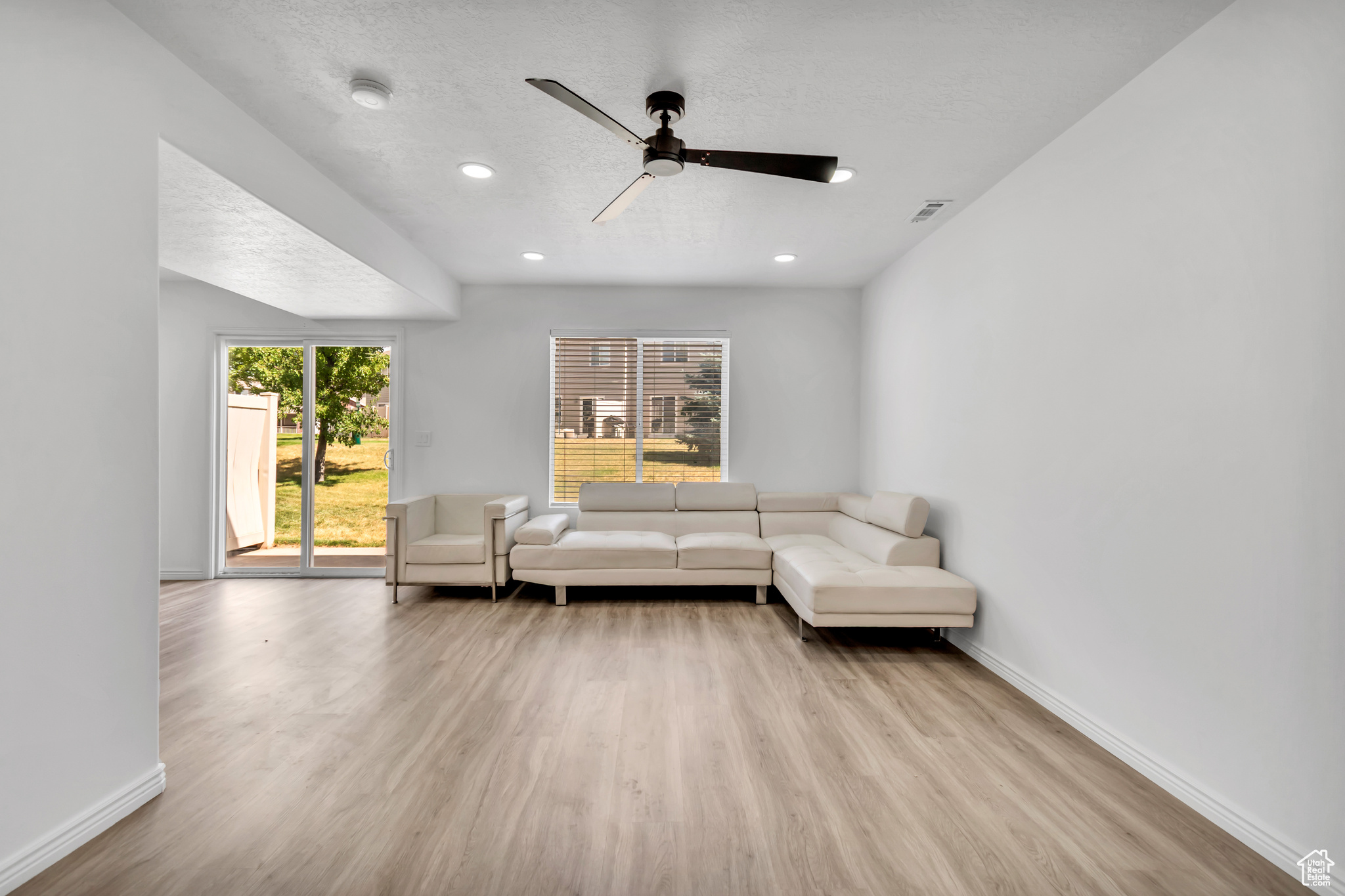 MAPLEWOOD - Residential