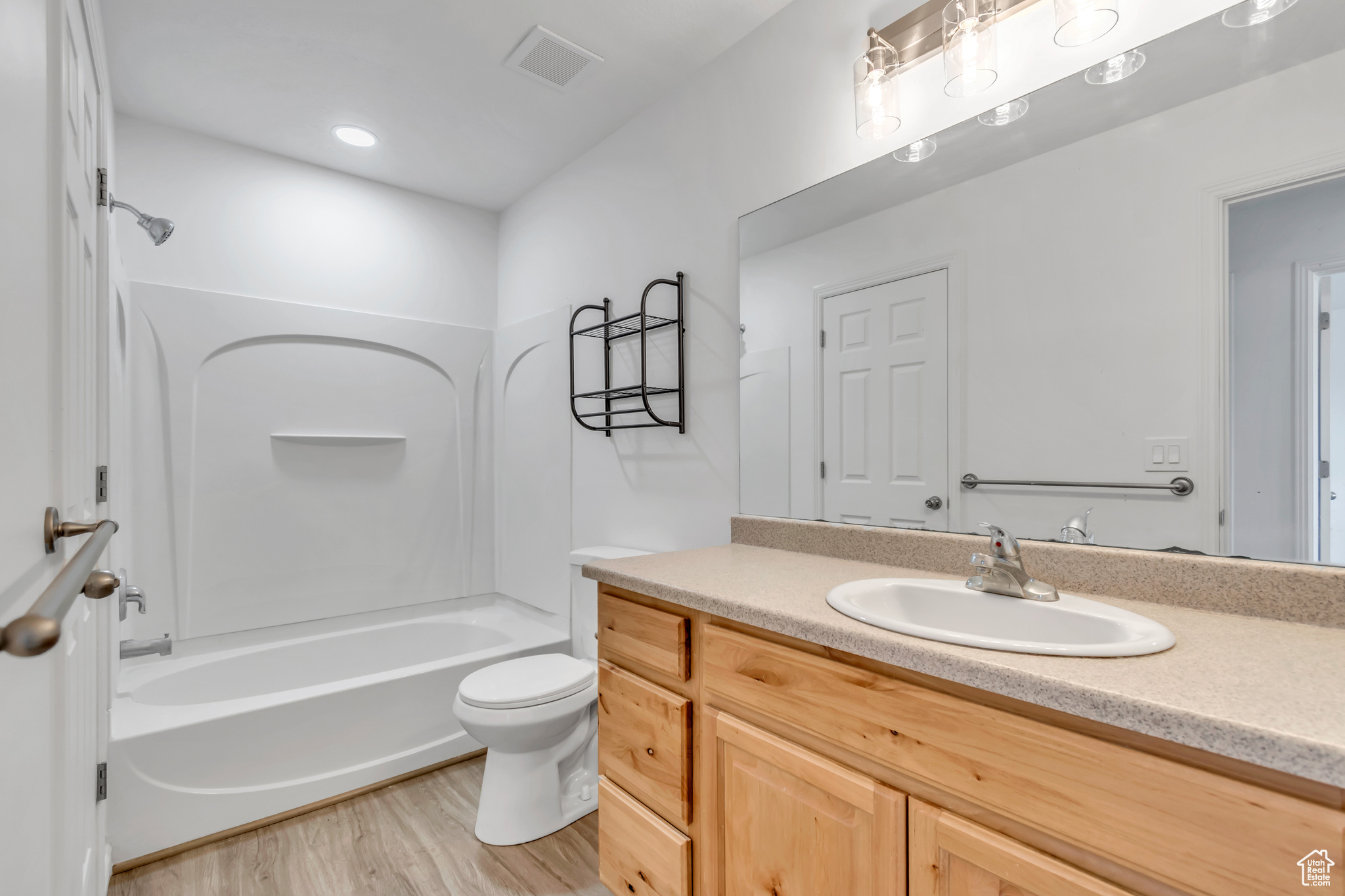 MAPLEWOOD - Residential