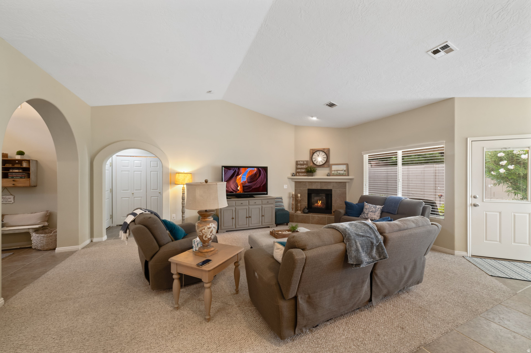 SILVERCREEK TH 2 AMD - Residential
