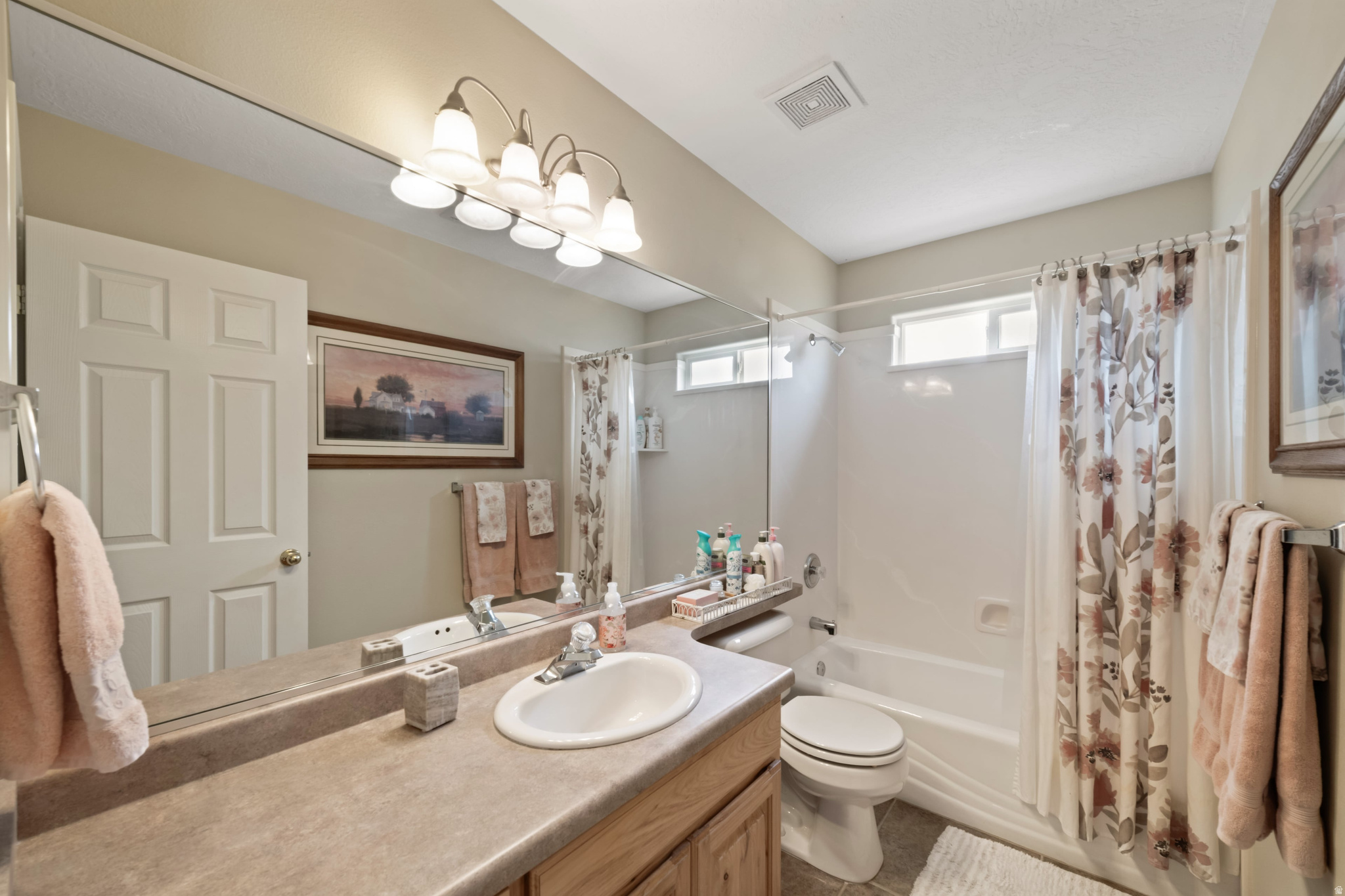 SILVERCREEK TH 2 AMD - Residential