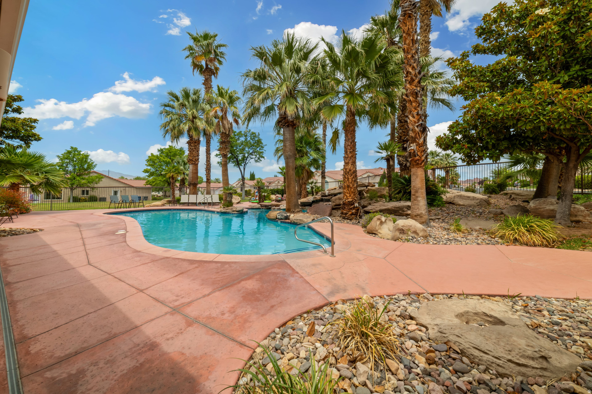 SILVERCREEK TH 2 AMD - Residential