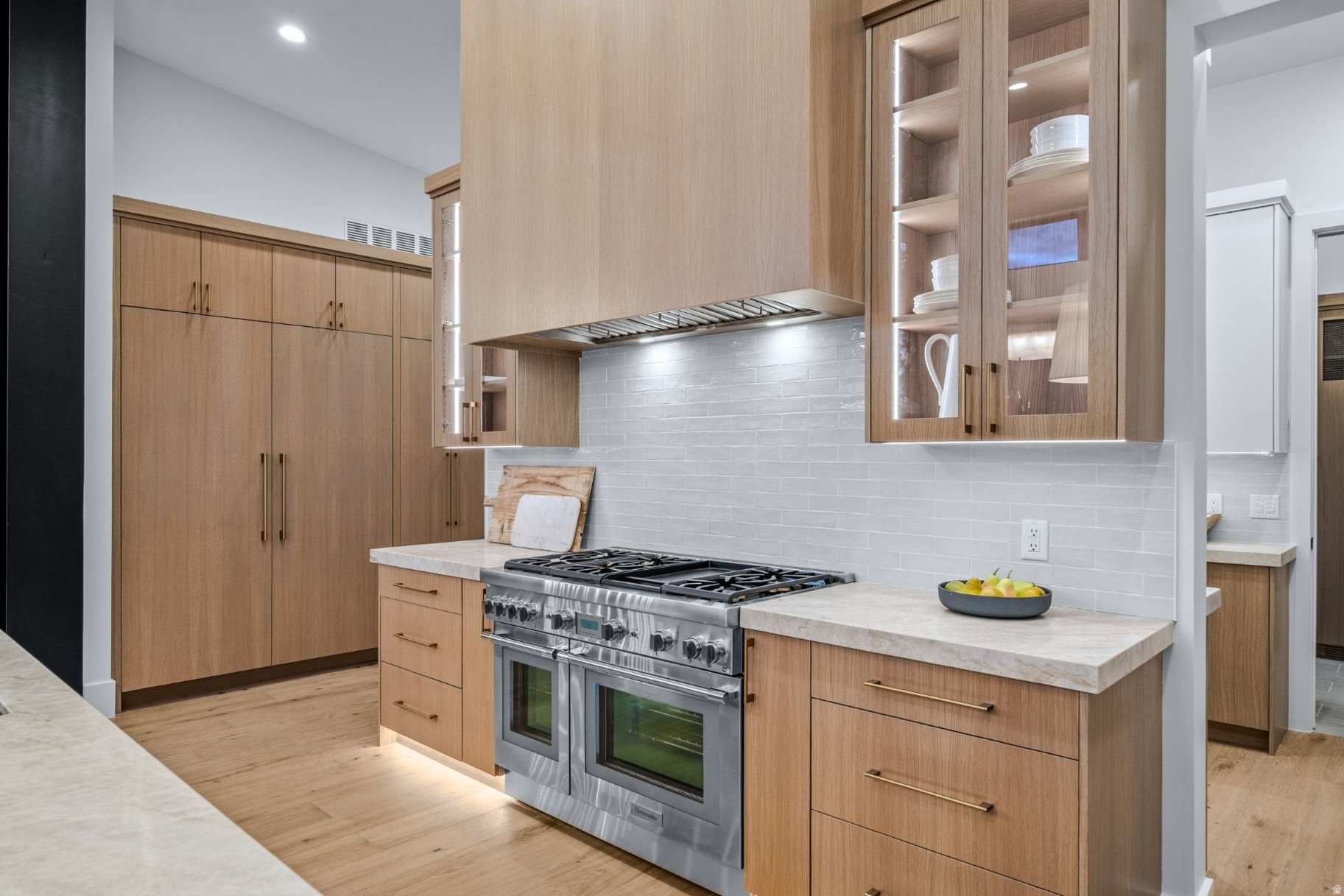 RED LEDGES - Residential