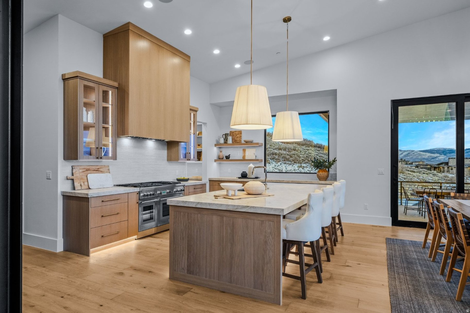 RED LEDGES - Residential