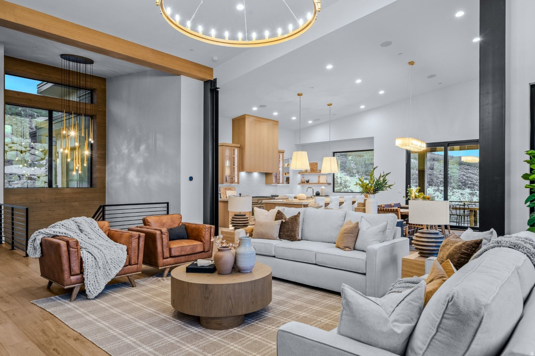 RED LEDGES - Residential