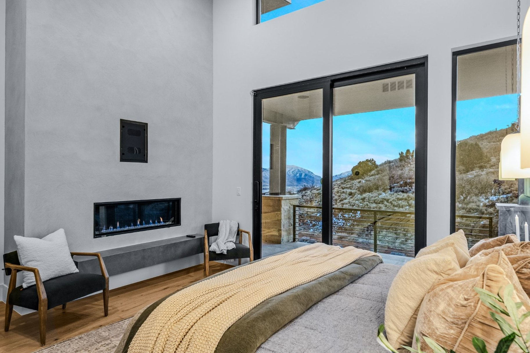 RED LEDGES - Residential