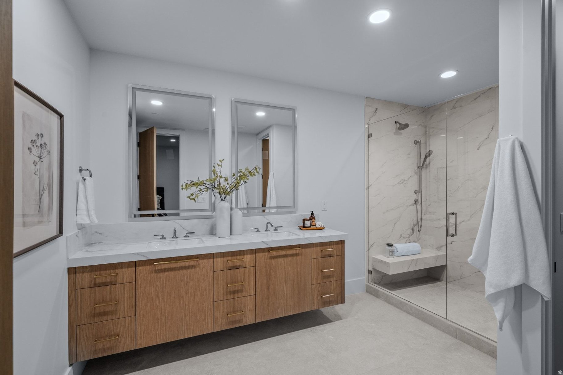 RED LEDGES - Residential