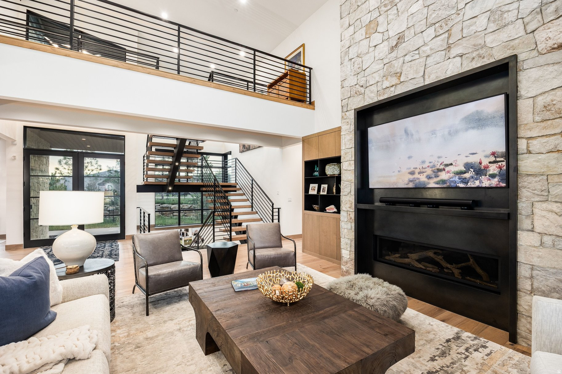 RED LEDGES - Residential
