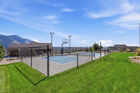 Tiny photo for 3933 N JACKSON AVE, North Ogden, UT 84414 (MLS # 2187064)