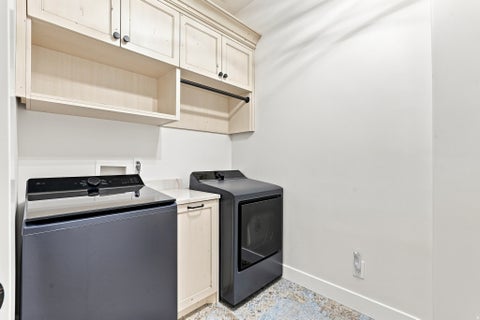 Tiny photo for 3933 N JACKSON AVE, North Ogden, UT 84414 (MLS # 2187064)