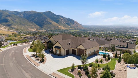 Tiny photo for 3933 N JACKSON AVE, North Ogden, UT 84414 (MLS # 2187064)