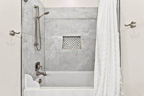 Tiny photo for 3933 N JACKSON AVE, North Ogden, UT 84414 (MLS # 2187064)