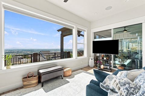 Tiny photo for 3933 N JACKSON AVE, North Ogden, UT 84414 (MLS # 2187064)