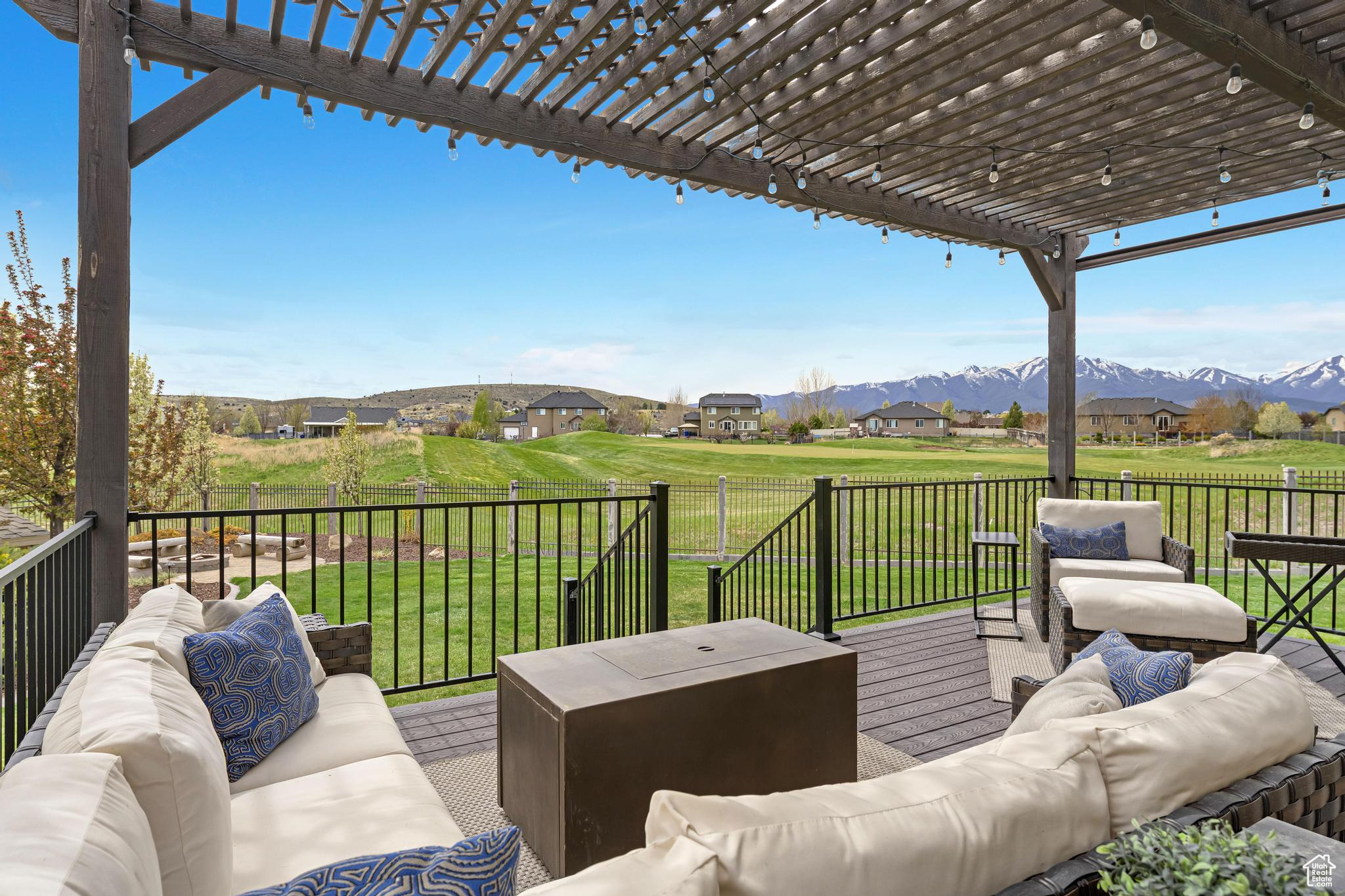 3342 E Heyward Ct, Eagle Mountain, Utah image 36