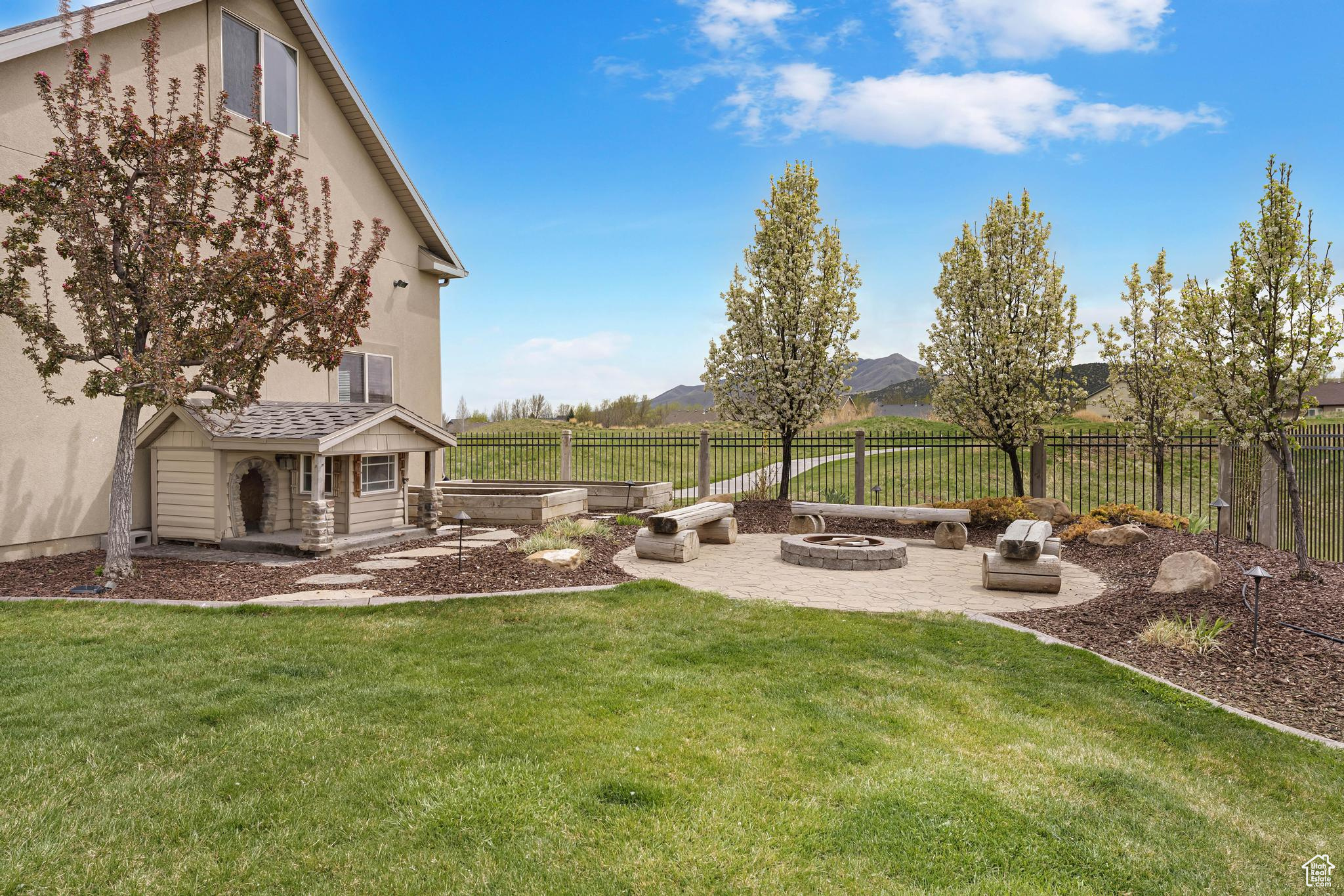 3342 E Heyward Ct, Eagle Mountain, Utah image 39