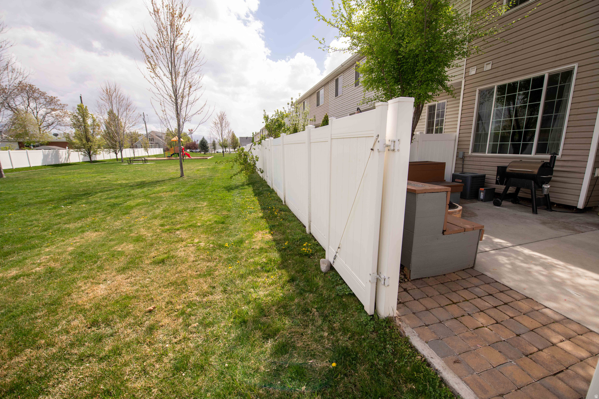 LIBERTY PLACE - Residential