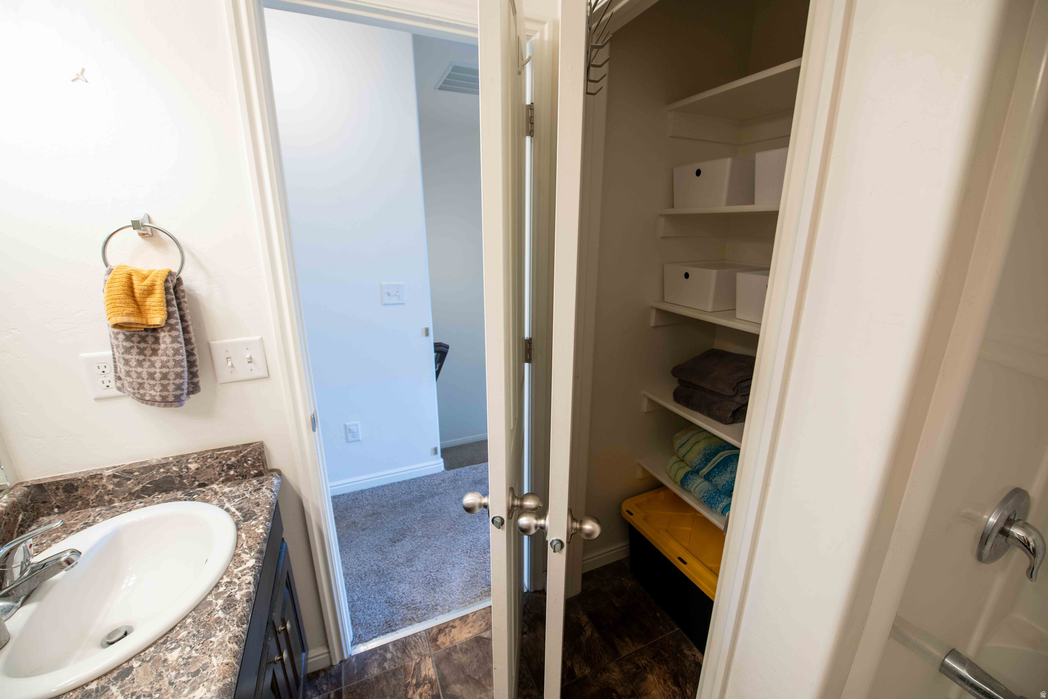 LIBERTY PLACE - Residential