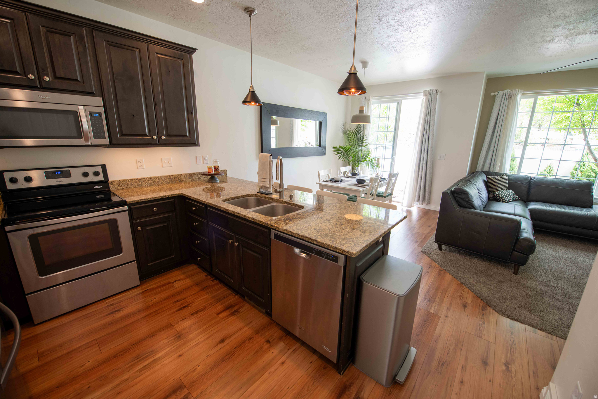 LIBERTY PLACE - Residential