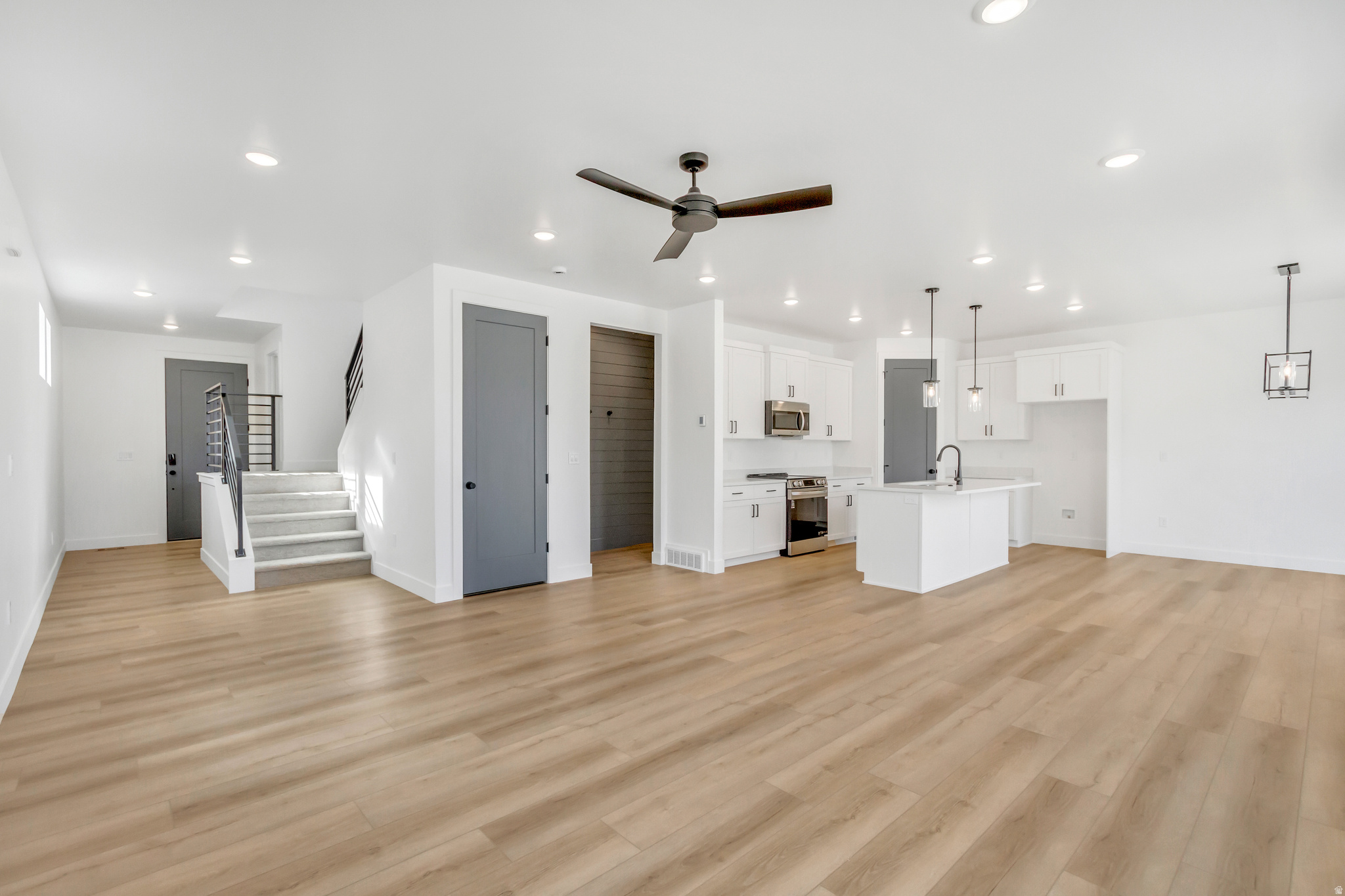 ARROWHEAD RANCH - Residential