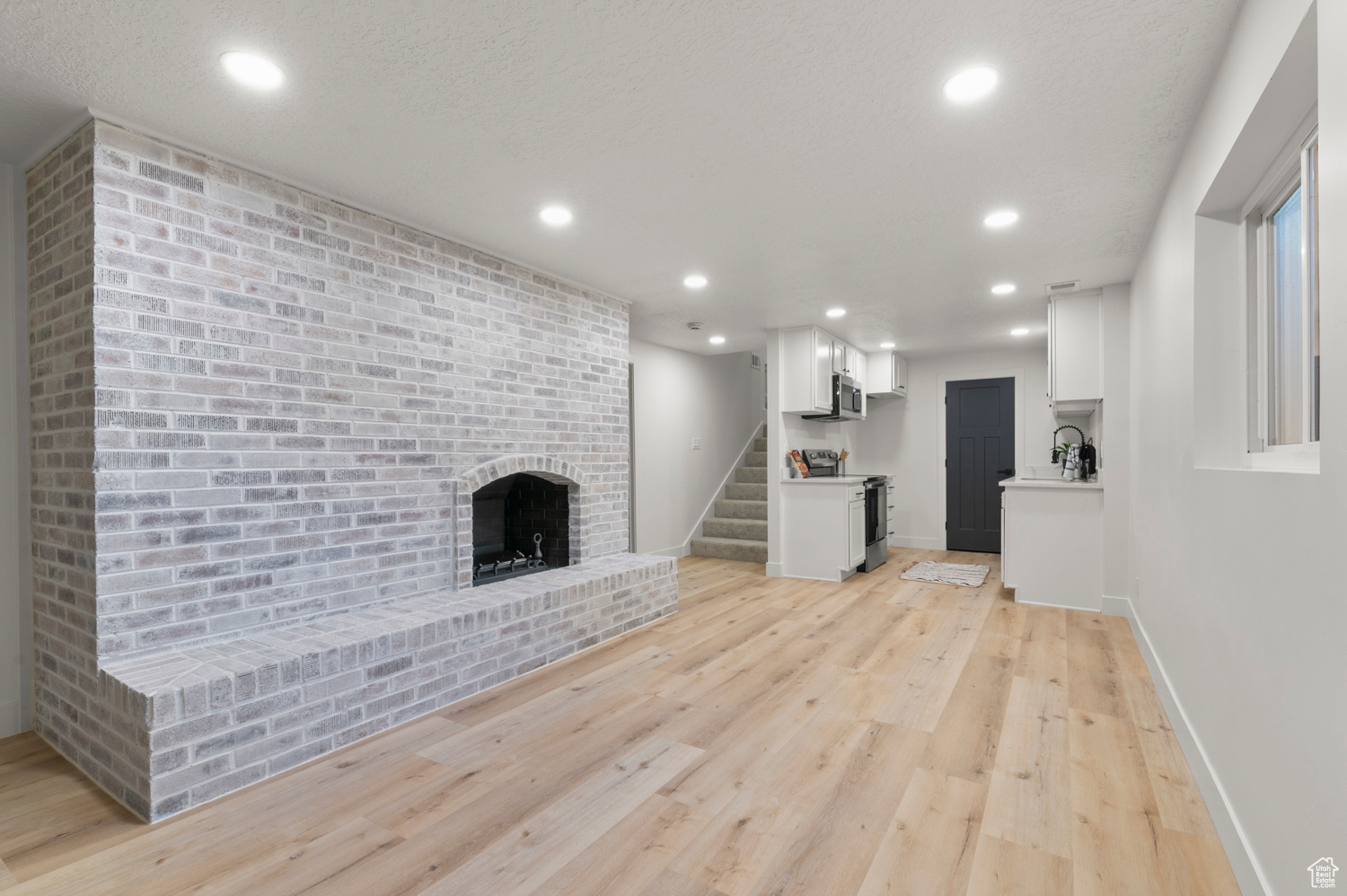 1386 W Diane Cir, Taylorsville, Utah image 24