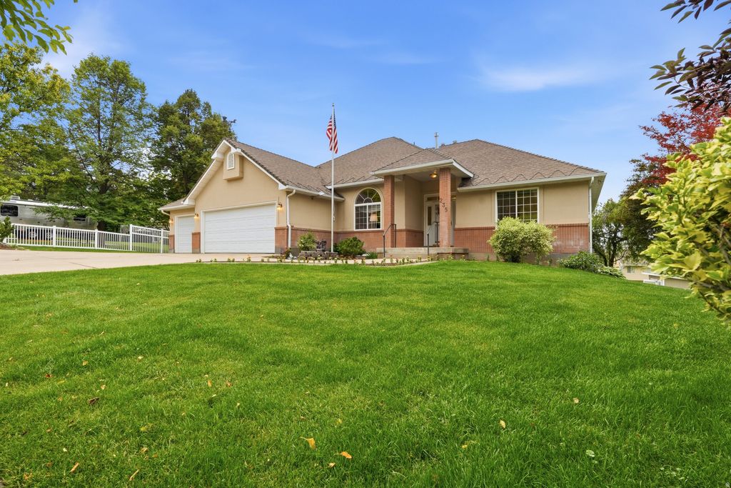 Photo of 235 BUCKINGHAM DR, Providence, UT 84332 (MLS # 2163905)