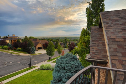 Tiny photo for 1709 E DEER CREST DR, Fruit Heights, UT 84037 (MLS # 2175115)