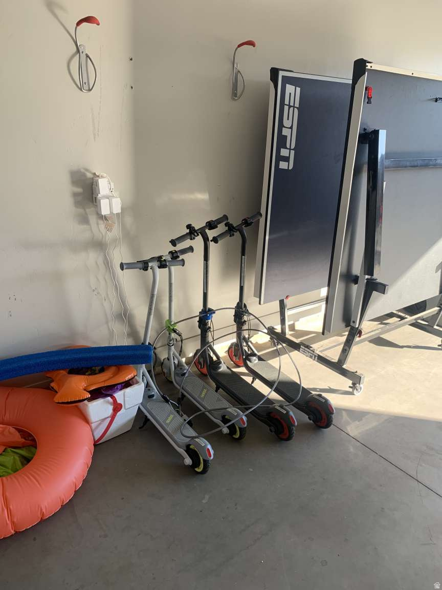 ZION VILLAGE TOWNHOMES PUD PH 1 - Residential