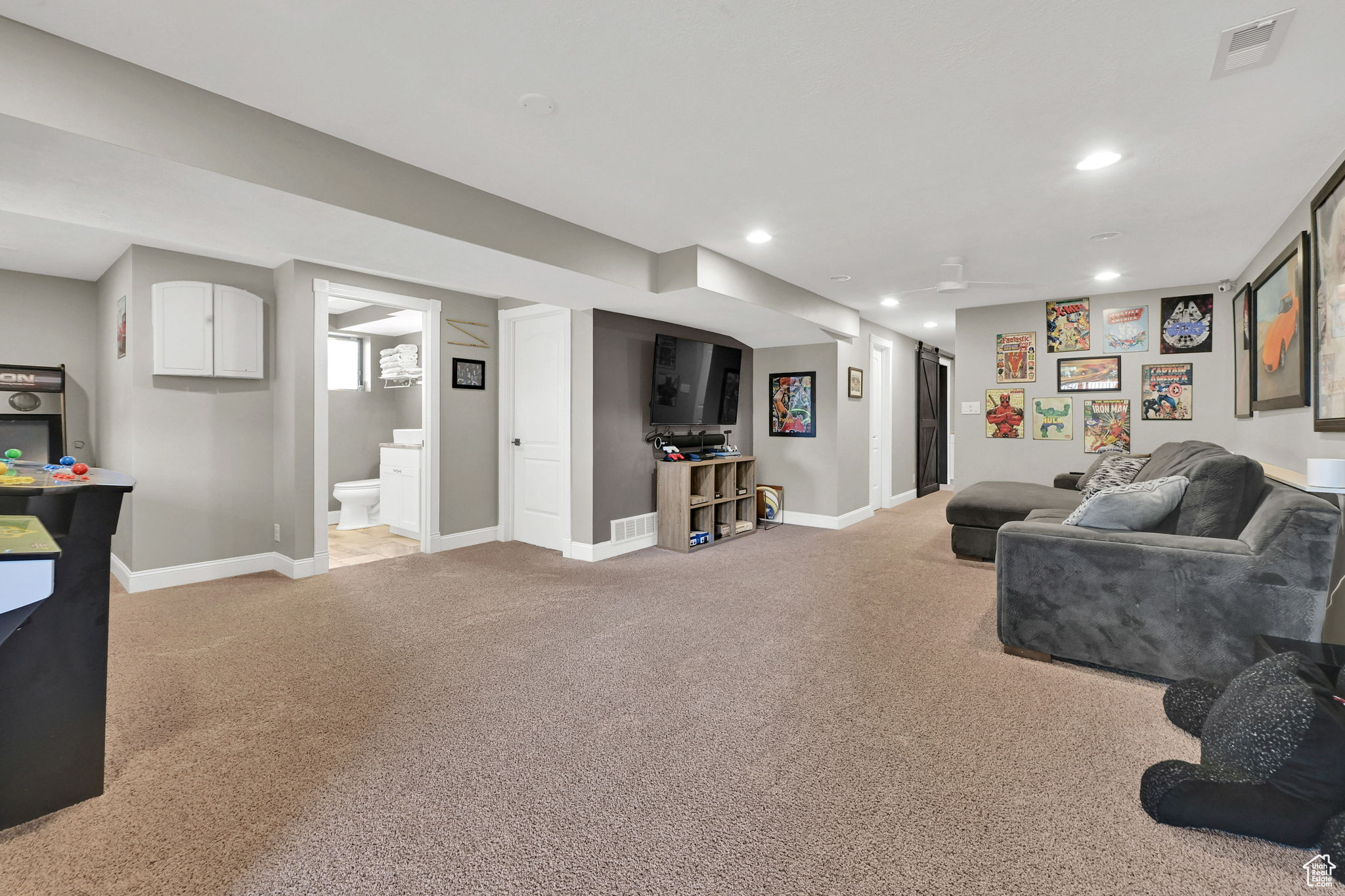 CAMARREN COVE ESTATES - Residential