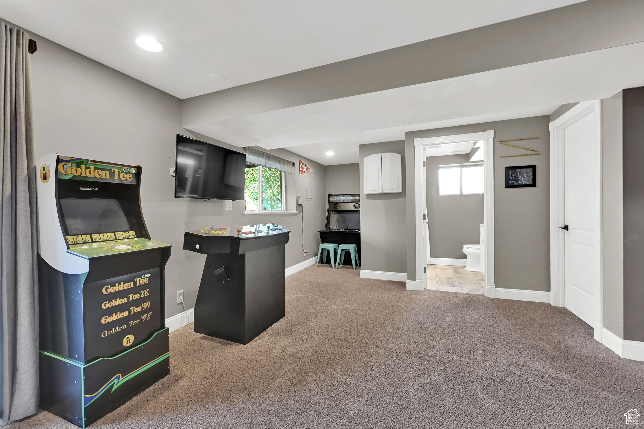 CAMARREN COVE ESTATES - Residential