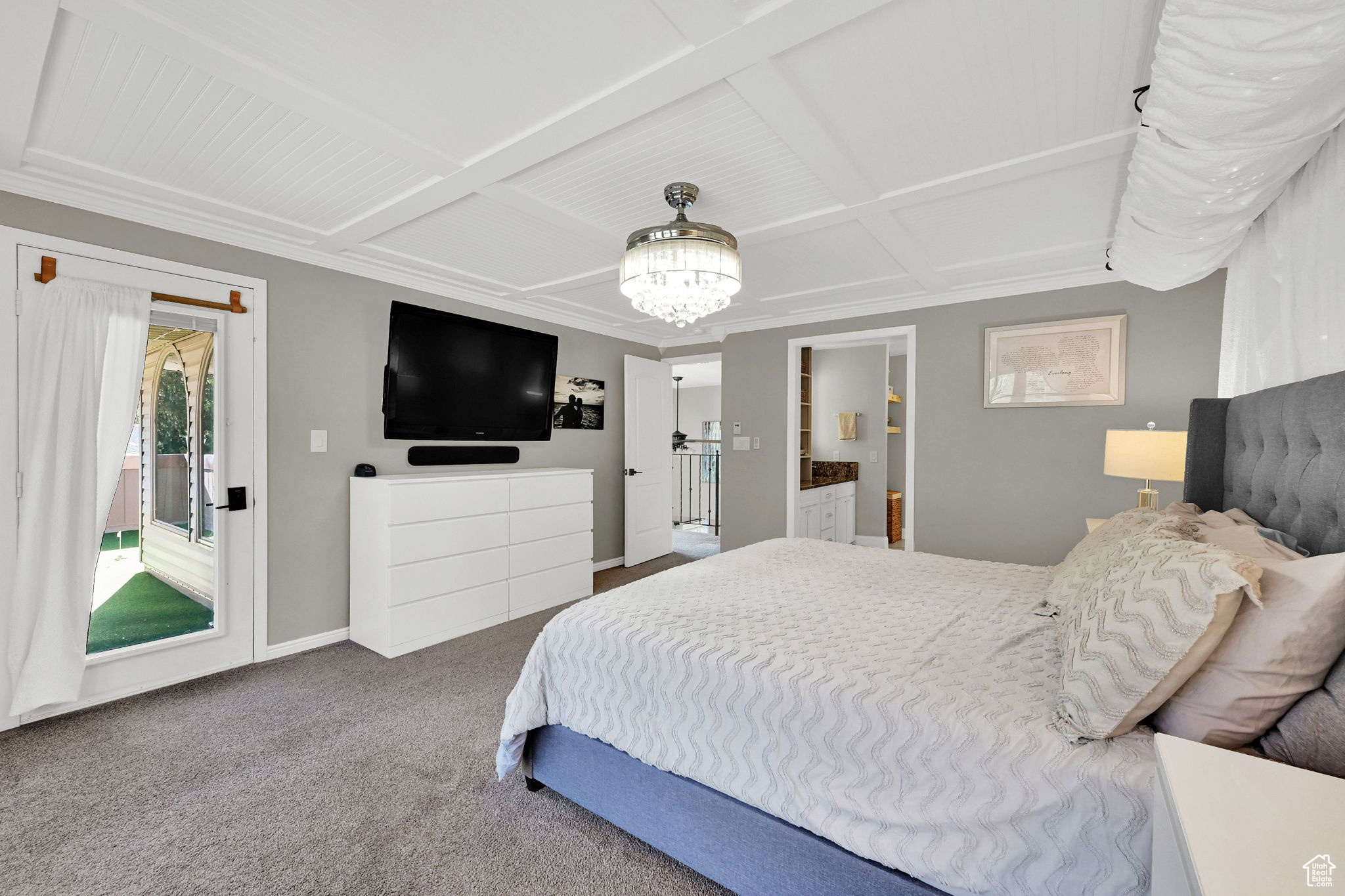CAMARREN COVE ESTATES - Residential