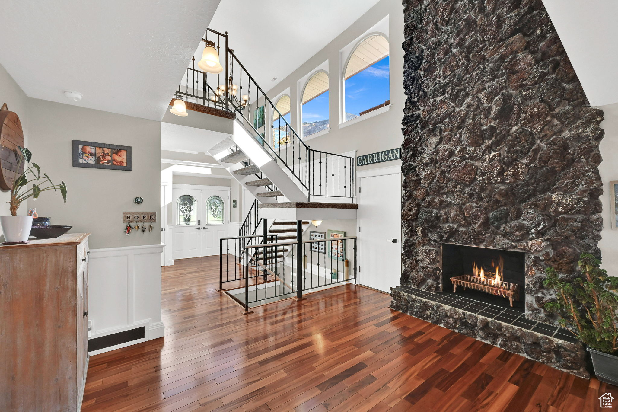 CAMARREN COVE ESTATES - Residential