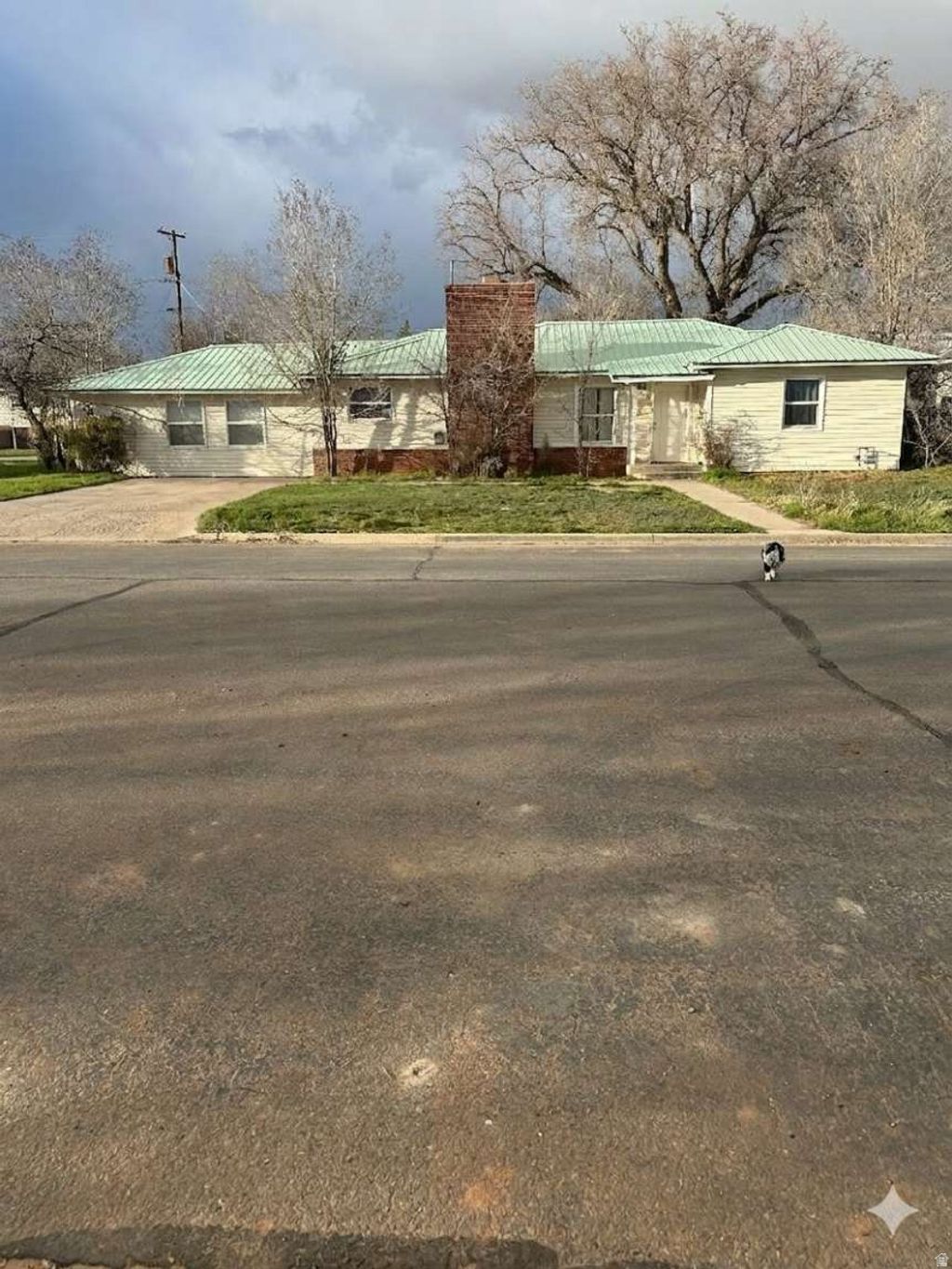 Photo of 102 CONTINENTAL ST, Blanding, UT 84511 (MLS # 2146443)