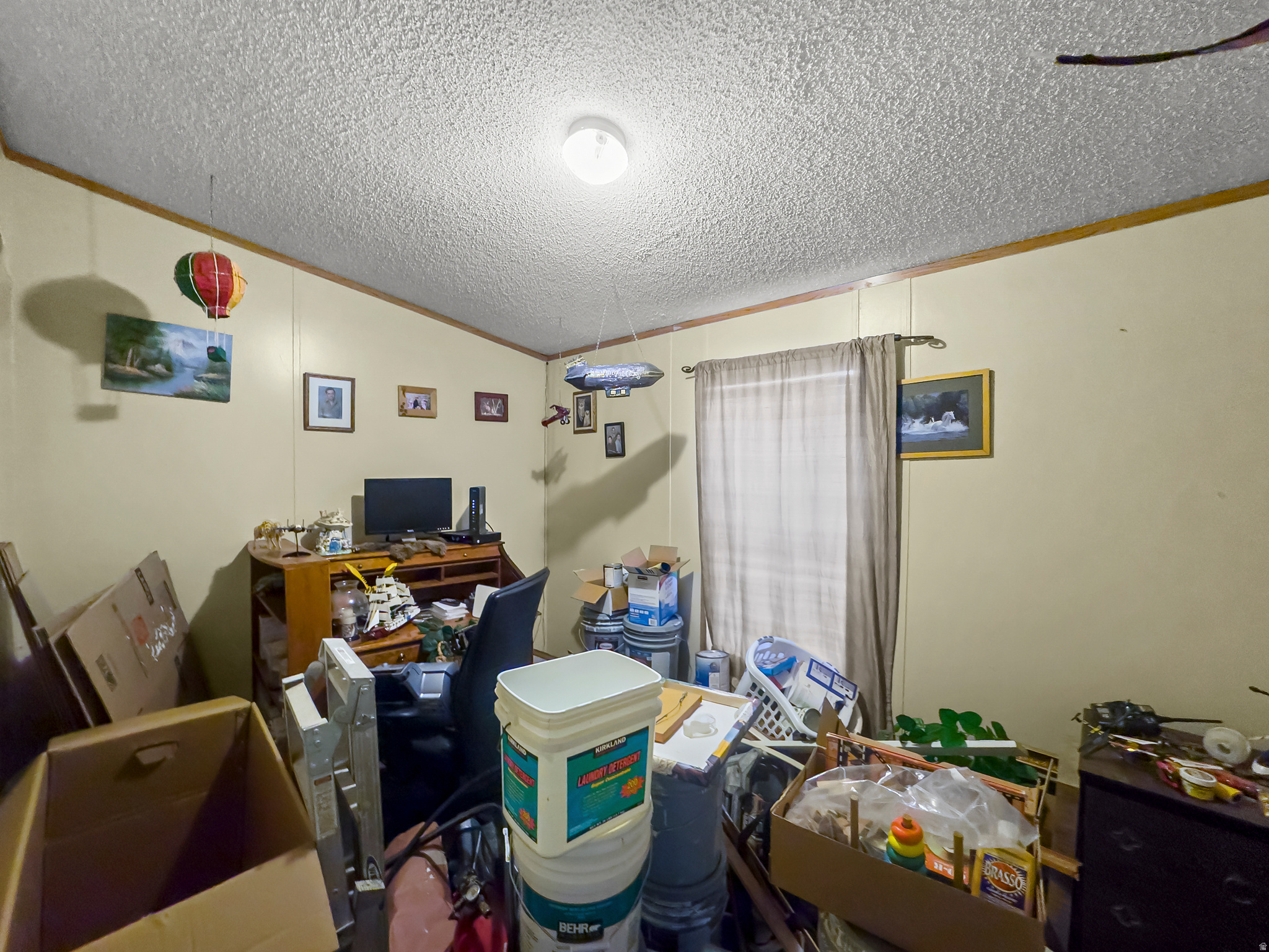 WESTERN ESTATES - Residential