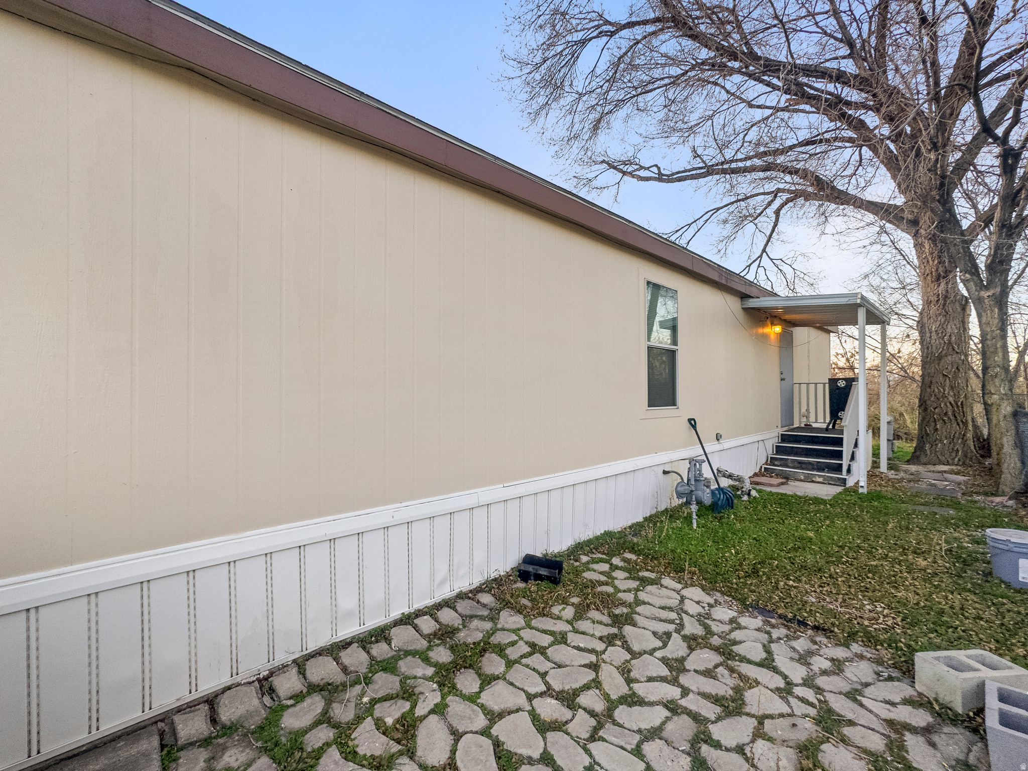 WESTERN ESTATES - Residential