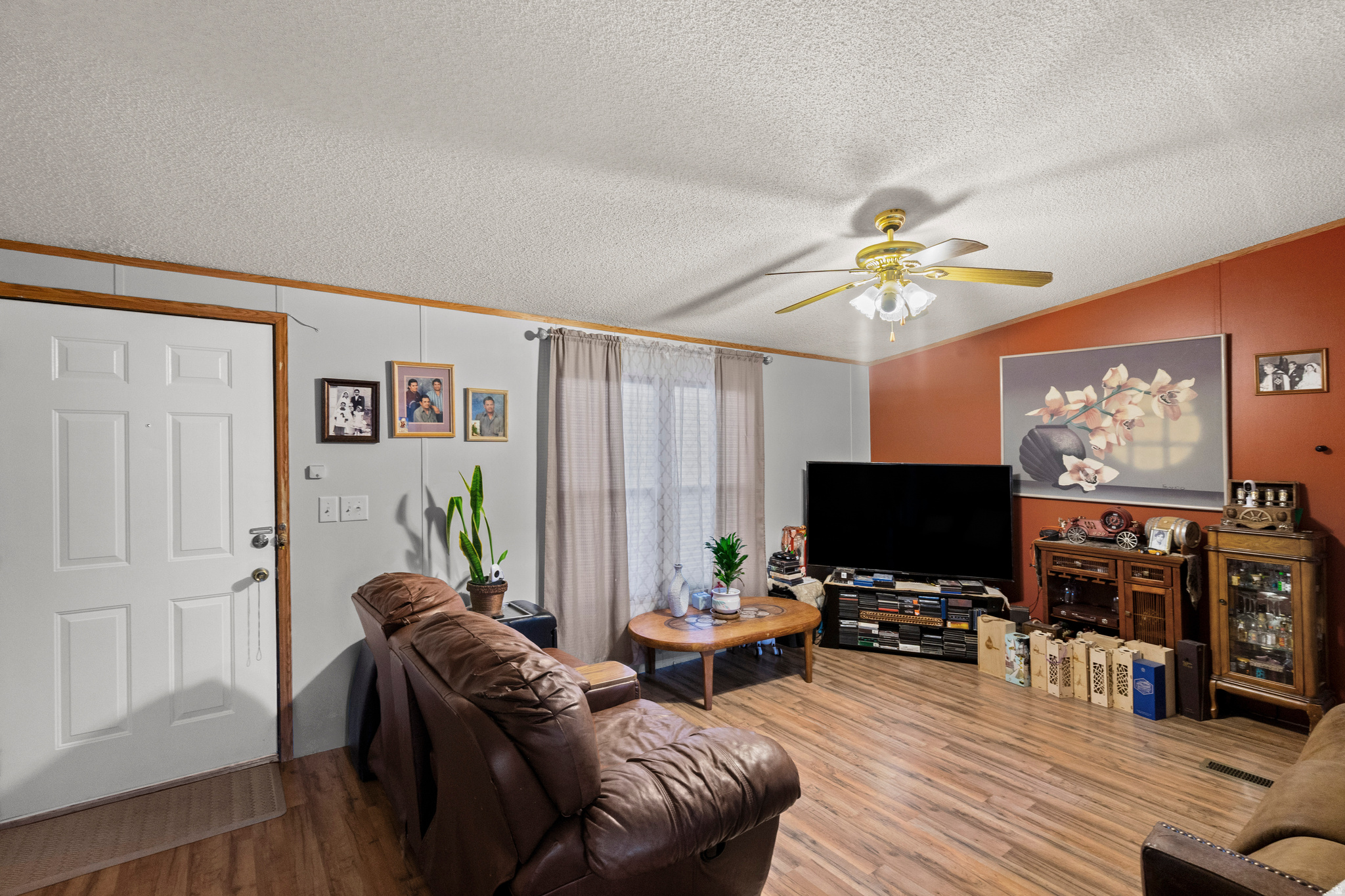 WESTERN ESTATES - Residential