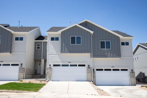 Photo of 1914 E 1350 N, Spanish Fork, UT 84660 (MLS # 2117066)